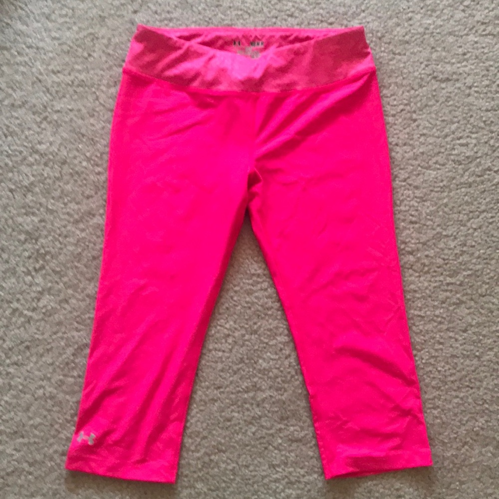 UA cropped Pants